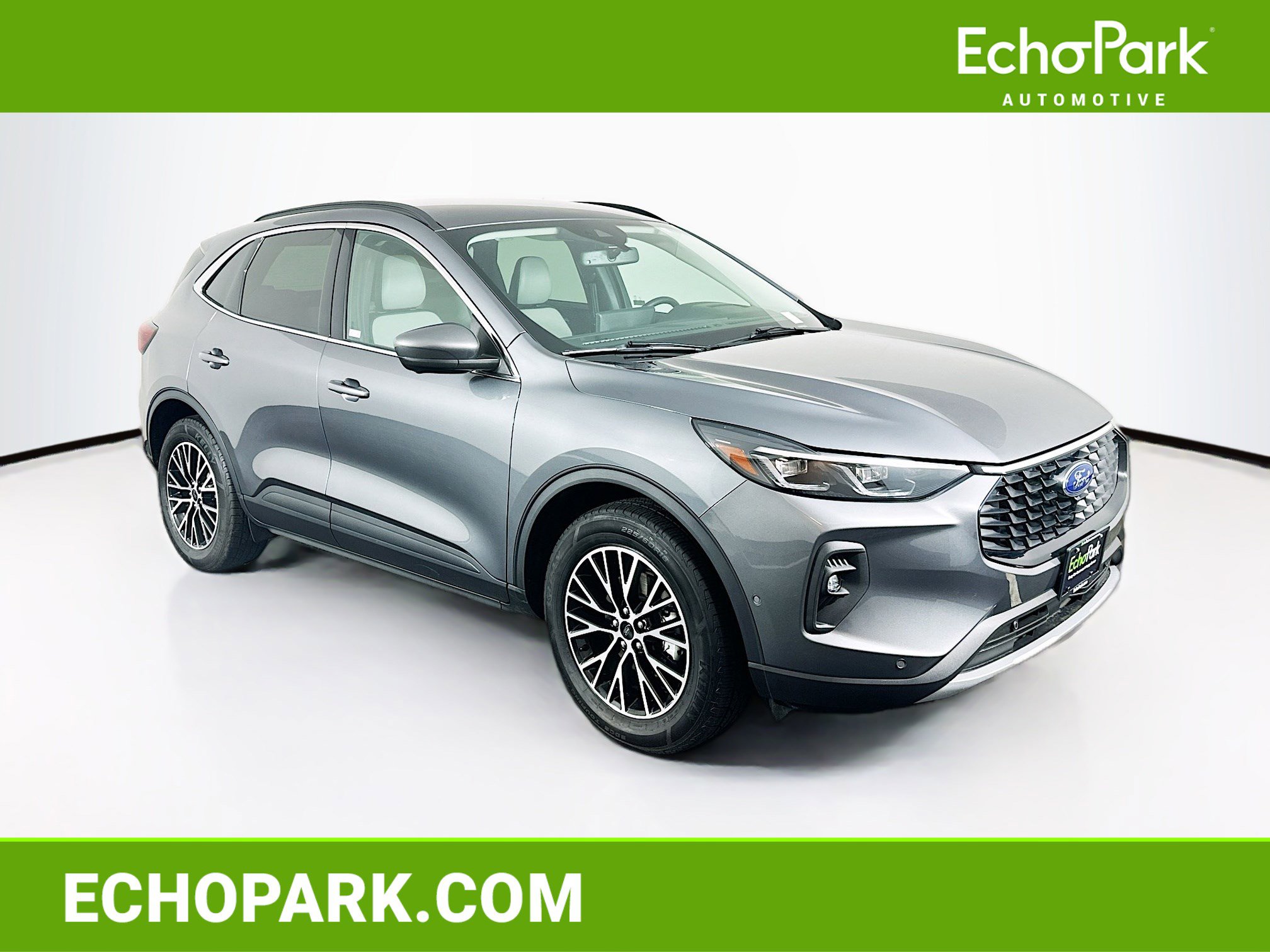 Used 2023 Ford Escape SE w/ PHEV Premium Package FWD image 1