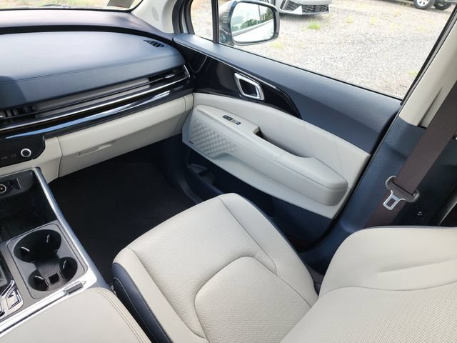 Certified 2025 Kia Carnival SX Prestige FWD image 26