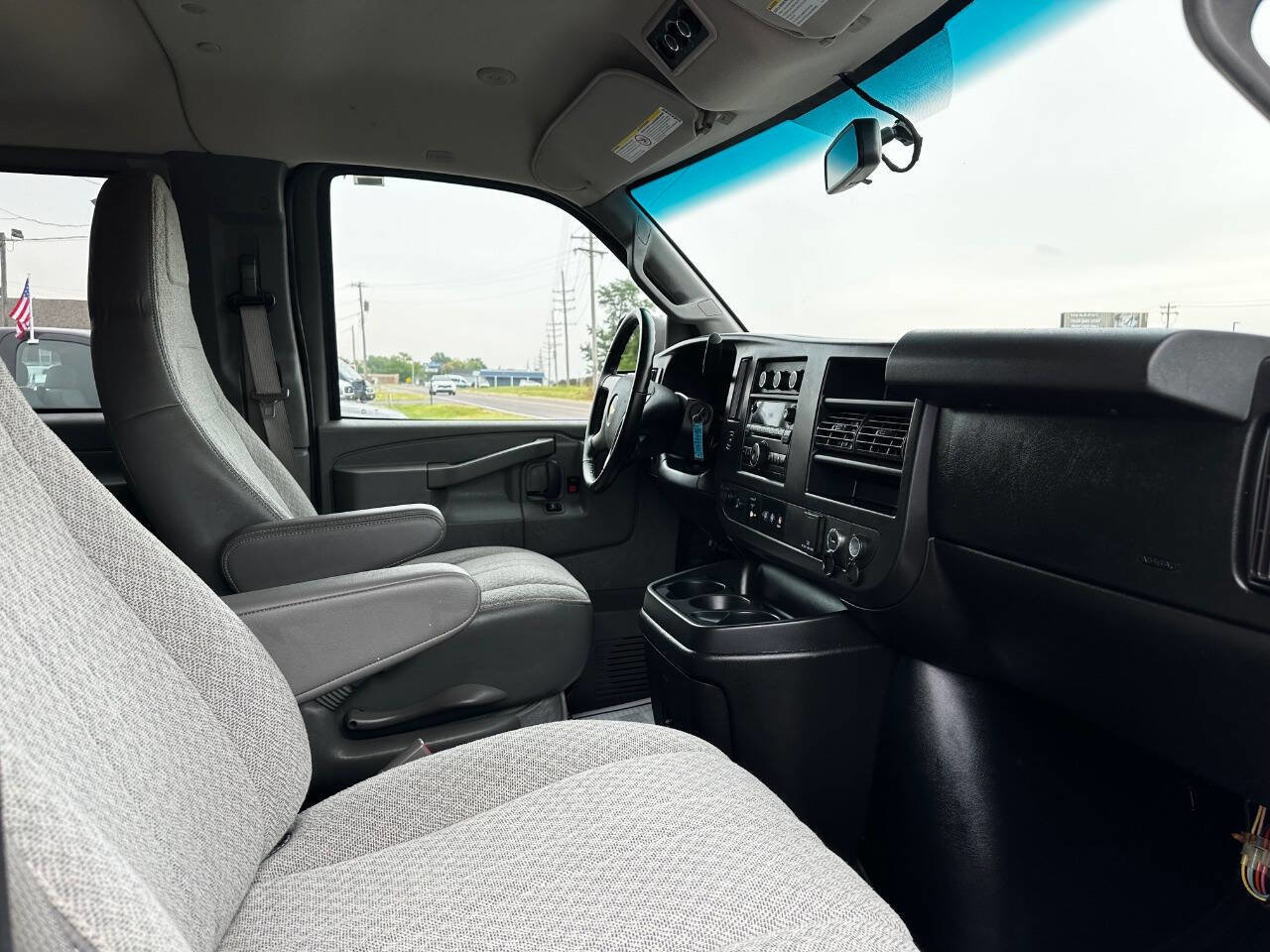 Used 2017 Chevrolet Express 2500 LS image 10