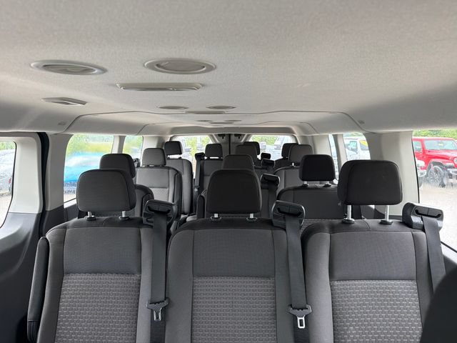 Used 2023 Ford Transit 350 XLT RWD image 11