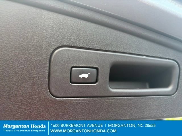 Used 2020 Acura MDX w/ Technology Package AWD/4WD image 38