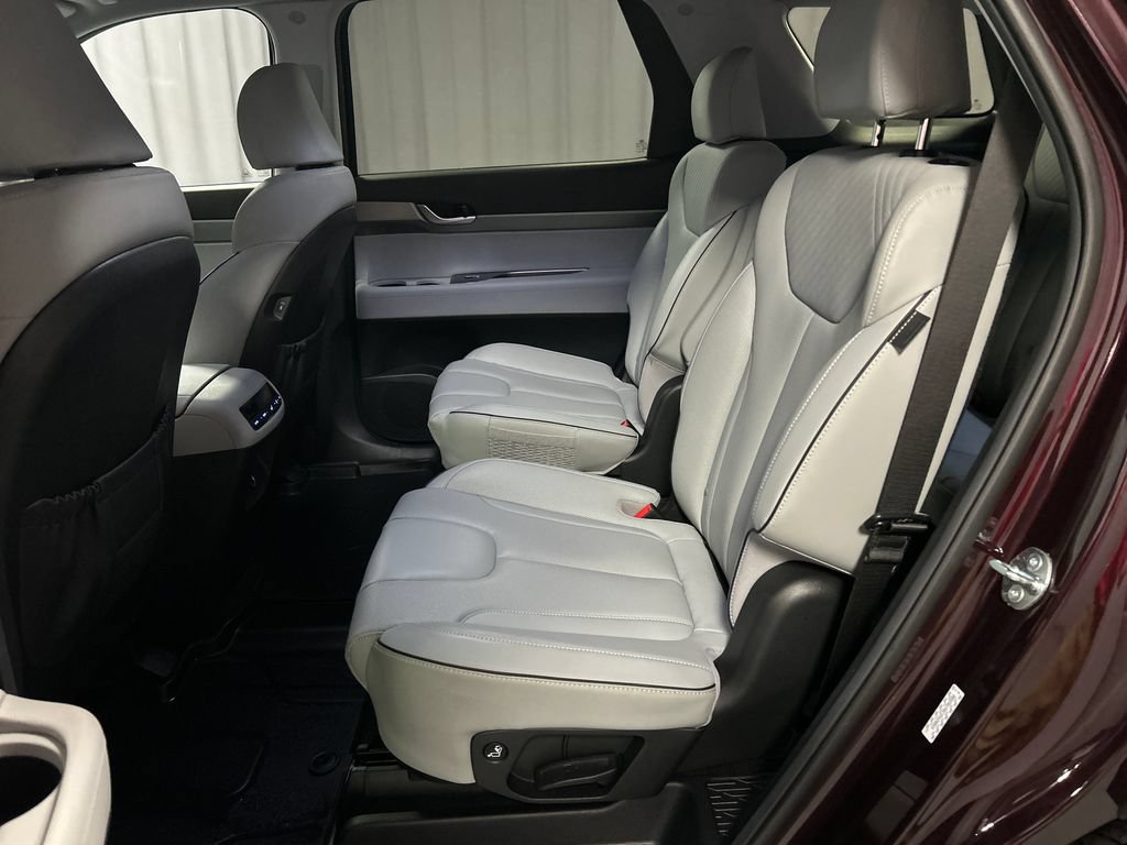 Used 2024 Hyundai Palisade SEL FWD image 20