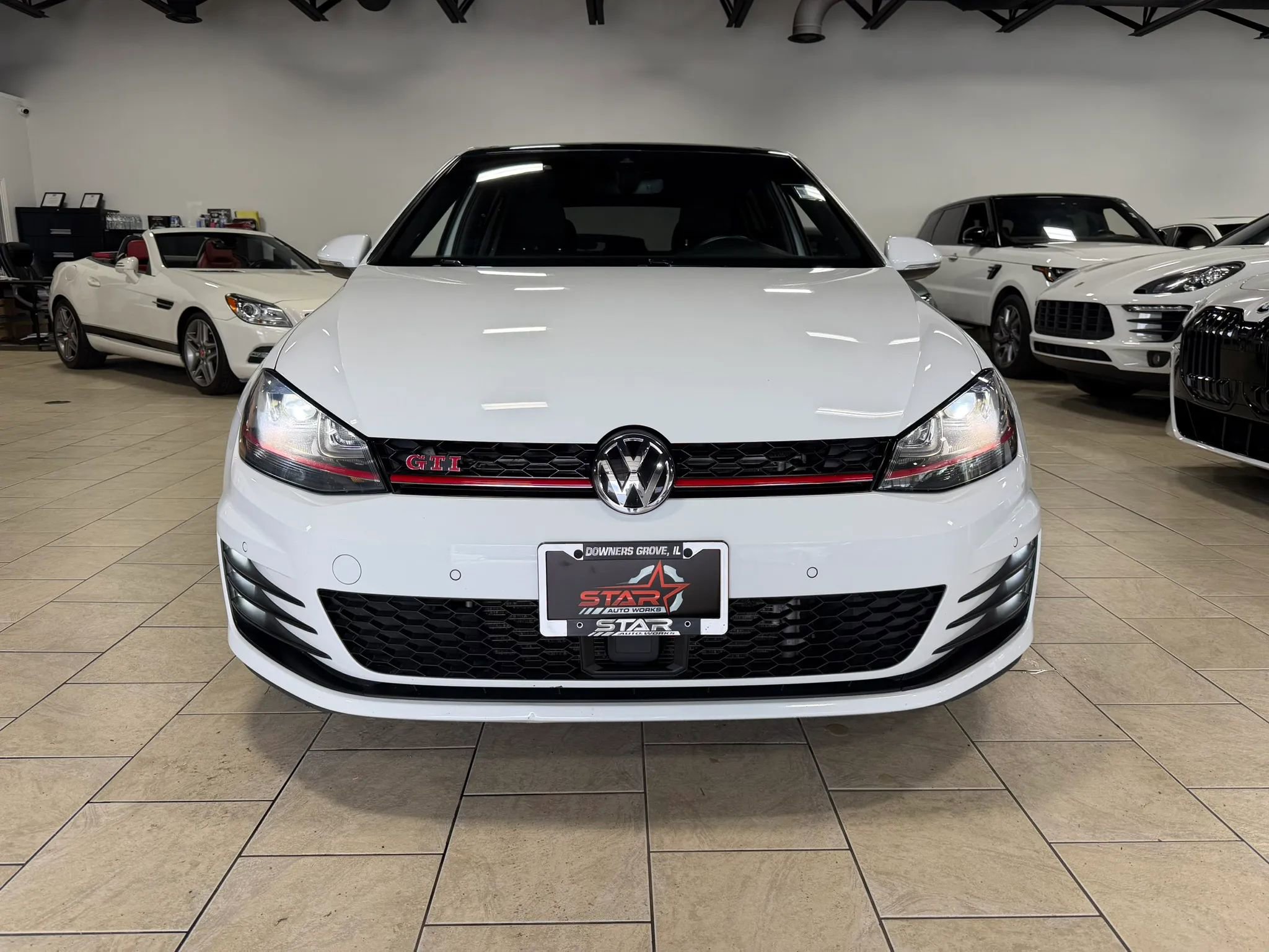 Used 2017 Volkswagen GTI Autobahn FWD image 9