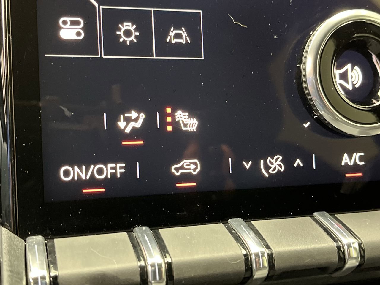 Certified 2025 GMC Terrain Elevation AWD/4WD image 22