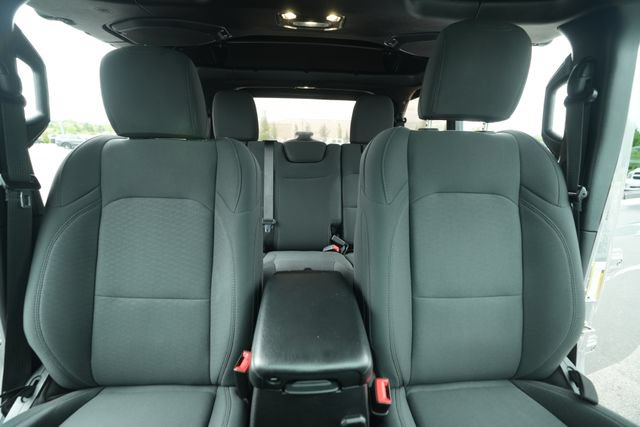 Used 2020 Jeep Wrangler Unlimited Sport AWD/4WD image 38