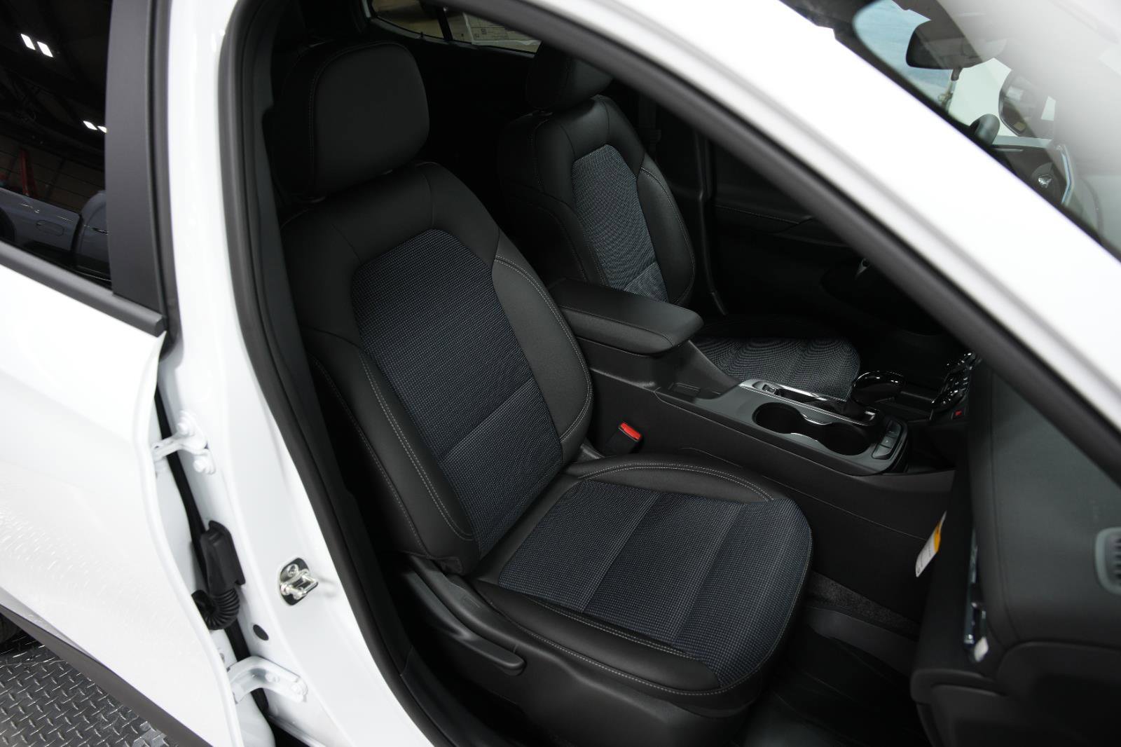 New 2026 Buick Envista Preferred w/ Convenience I Package image 17