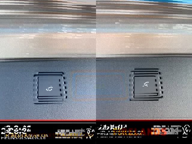 New 2025 Volkswagen Tiguan SE image 64