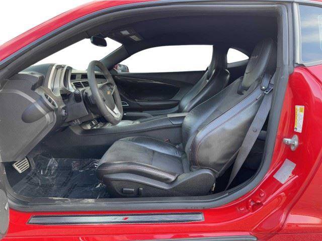 Used 2013 Chevrolet Camaro ZL1 RWD image 21