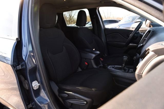 Used 2020 Jeep Cherokee Latitude image 18