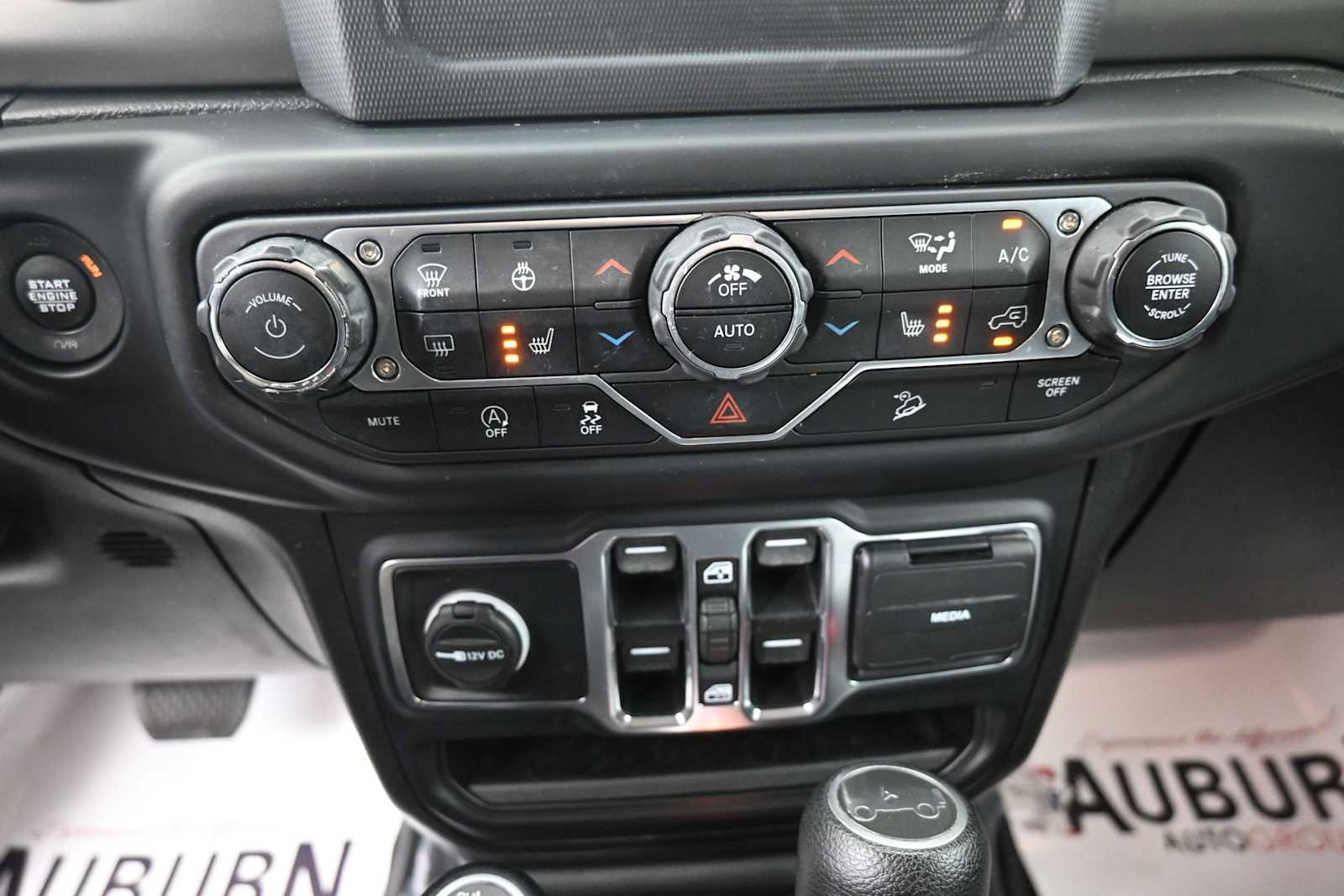 Used 2020 Jeep Wrangler Unlimited Sport S AWD/4WD image 9