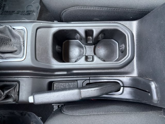 Used 2021 Jeep Gladiator Sport AWD/4WD image 26