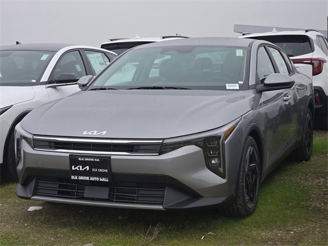 New 2025 Kia K4 EX image 3