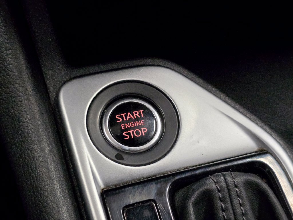 Used 2023 Nissan Sentra SV FWD image 28