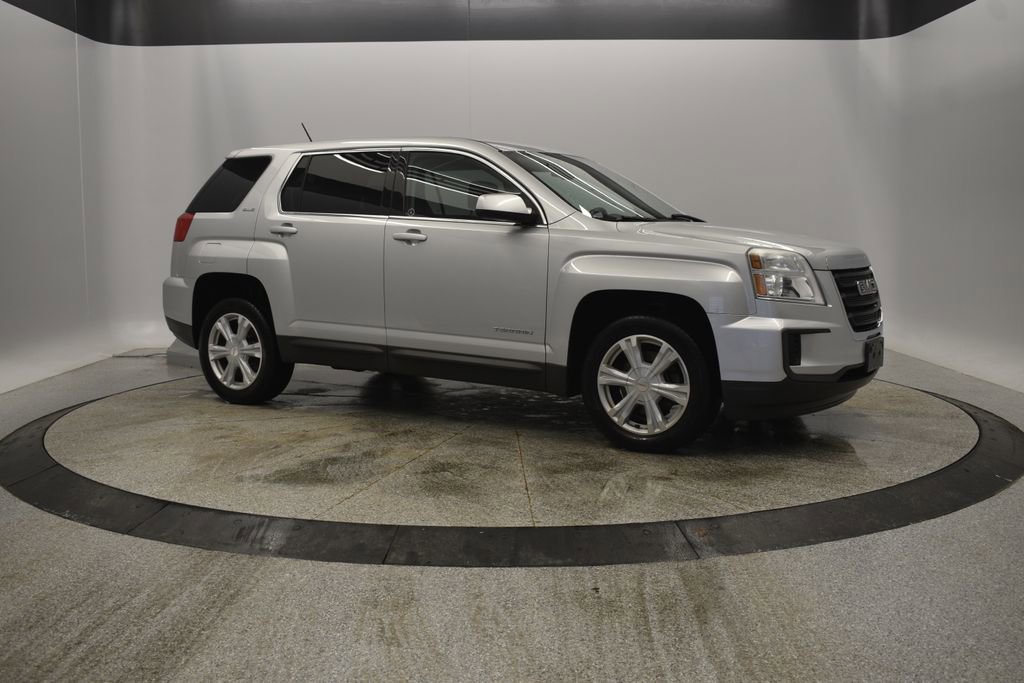 Used 2017 GMC Terrain SLE image 13