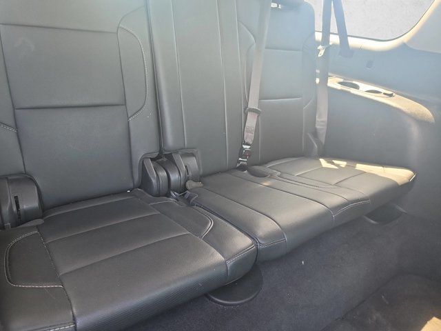 Used 2019 Chevrolet Suburban Premier RWD image 17