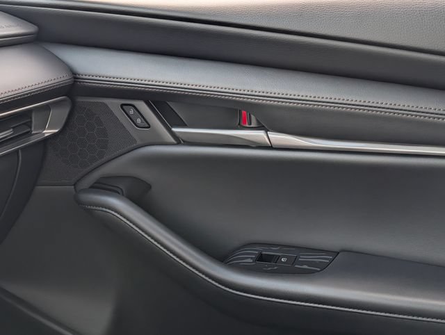 New 2026 MAZDA MAZDA3 s FWD image 23