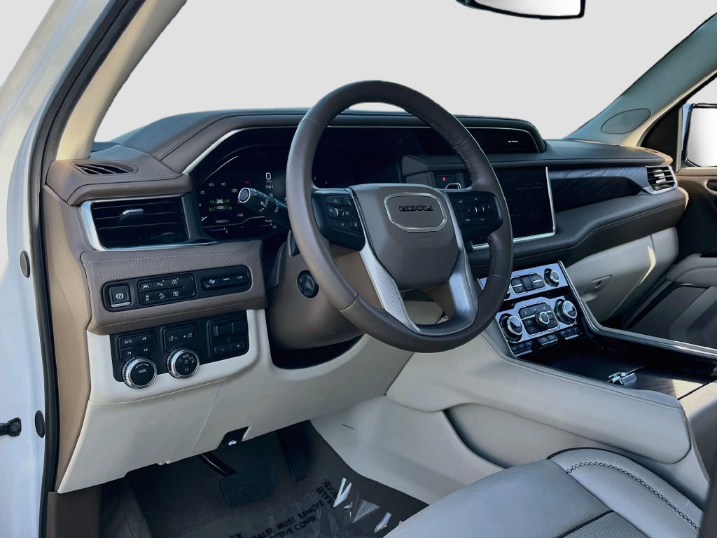 Used 2024 GMC Yukon Denali w/ Max Trailering Package AWD/4WD image 9