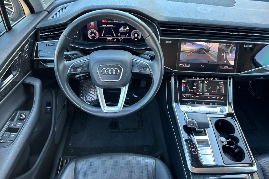 Used 2020 Audi Q7 3.0T Prestige w/ Prestige Package AWD/4WD image 13