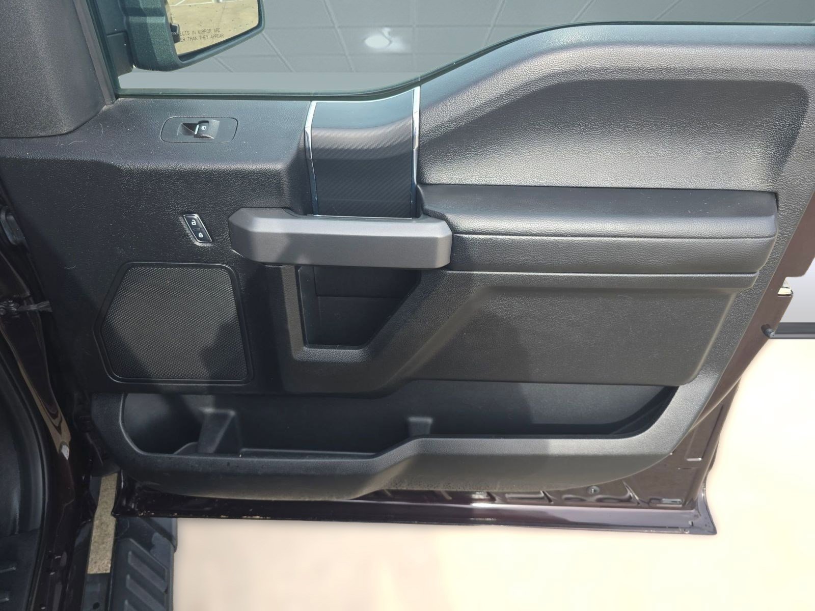 Used 2018 Ford F150 XLT w/ Equipment Group 302A Luxury image 28