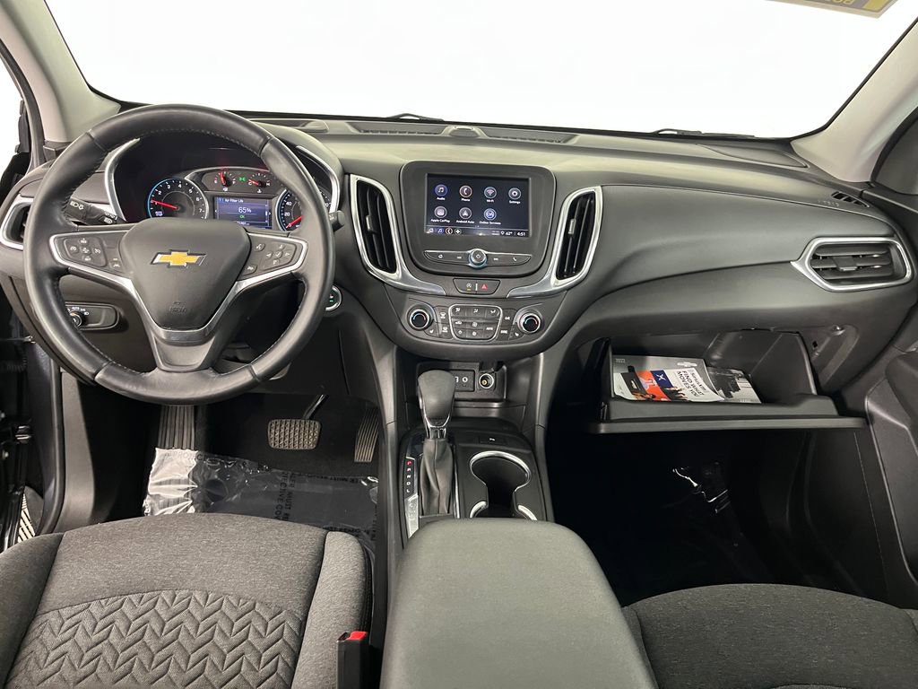 Used 2022 Chevrolet Equinox LT w/ Driver Convenience Package image 18