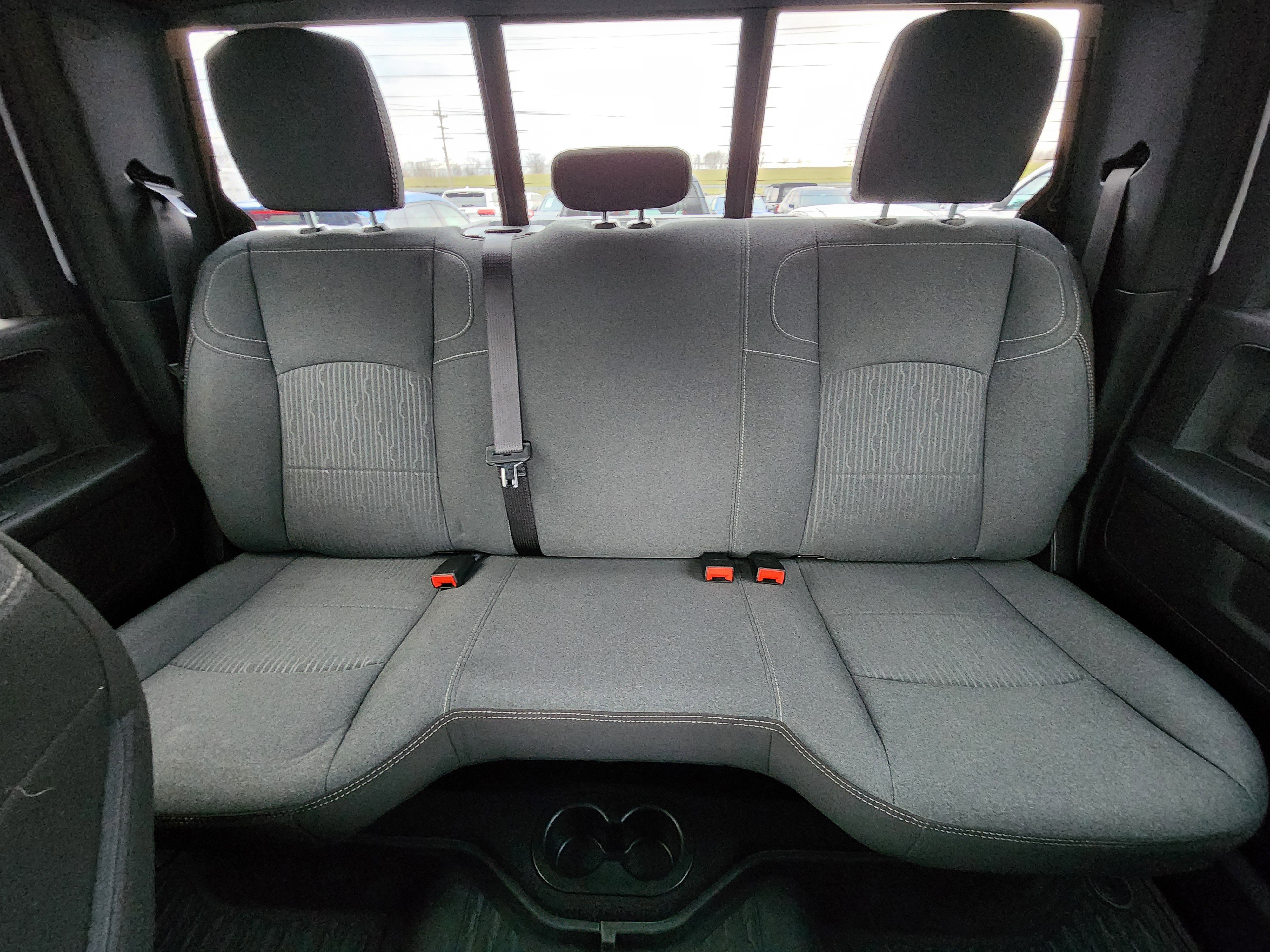 Used 2024 RAM 2500 Tradesman w/ Chrome Appearance Group image 9