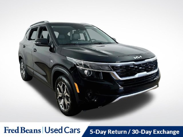Used 2023 Kia Seltos EX AWD/4WD image 1