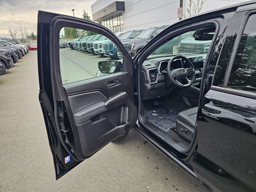 New 2026 GMC Canyon Elevation w/ Convenience Package image 19