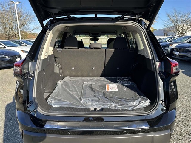 New 2026 Nissan Rogue SV image 12