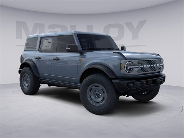 New 2025 Ford Bronco Badlands image 7