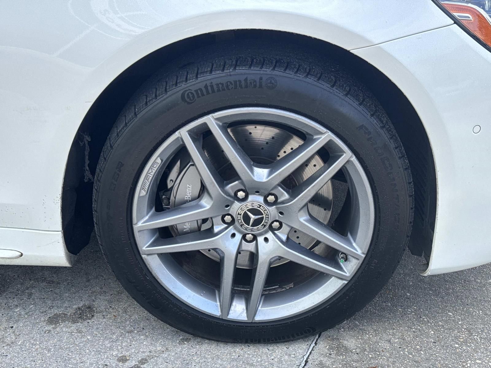 Used 2018 Mercedes-Benz S 560 Sedan image 4