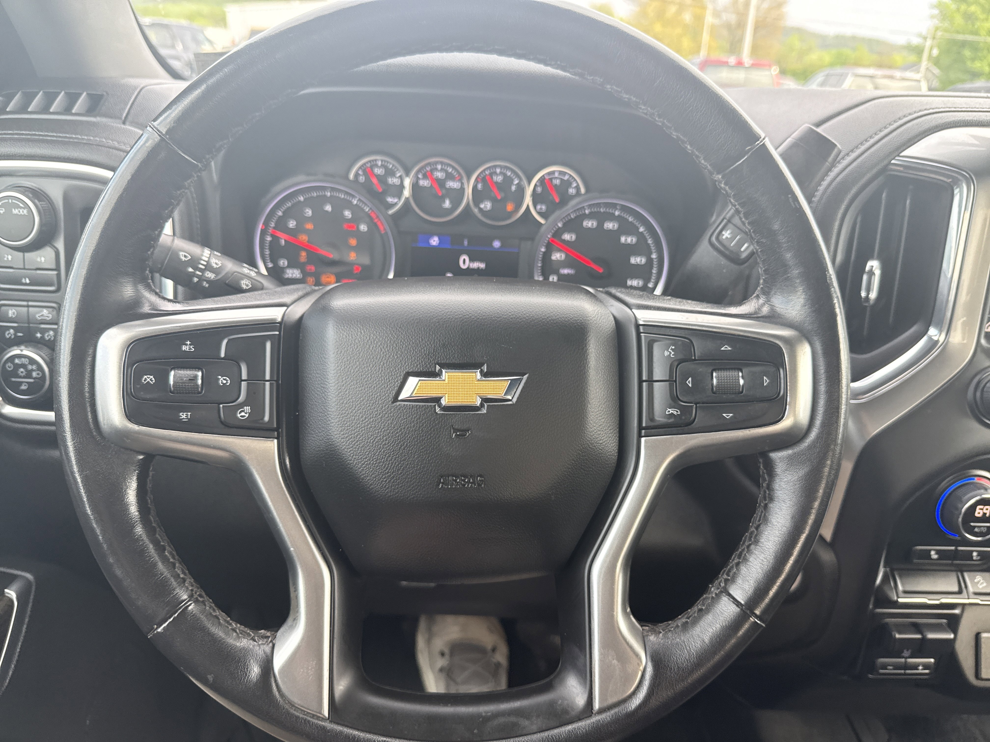 Used 2022 Chevrolet Silverado 2500 LT w/ Convenience Package AWD/4WD image 18