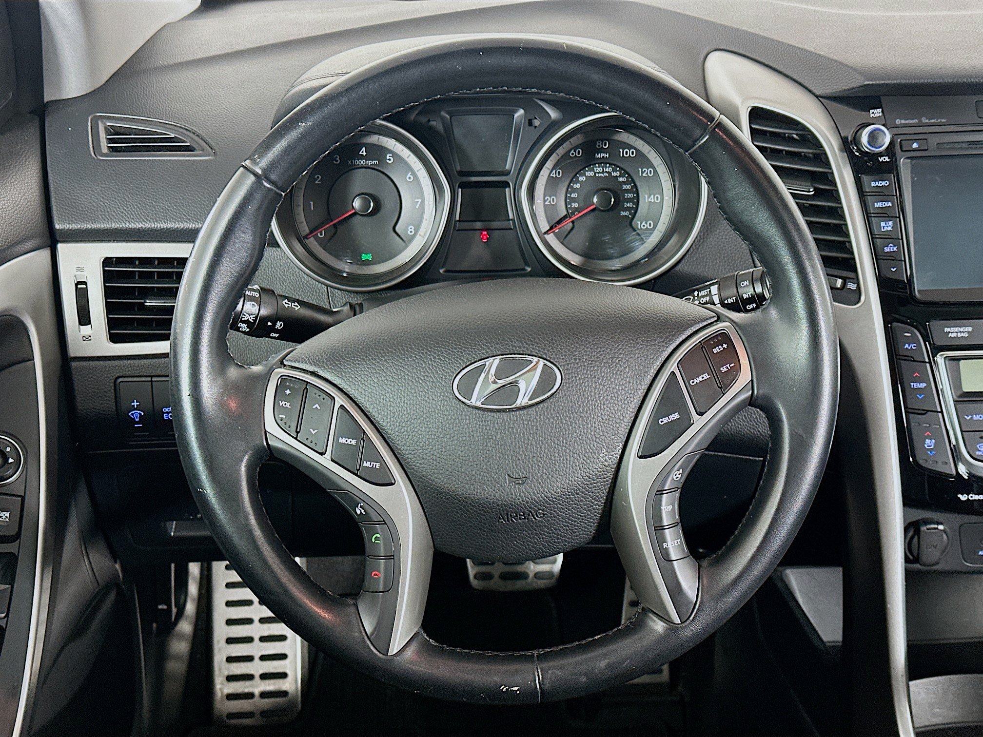 Used 2016 Hyundai Elantra GT w/ Option Group 03 FWD image 18