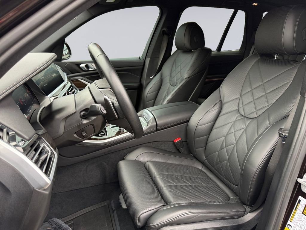 Used 2023 BMW X5 xDrive40i w/ Premium Package image 12