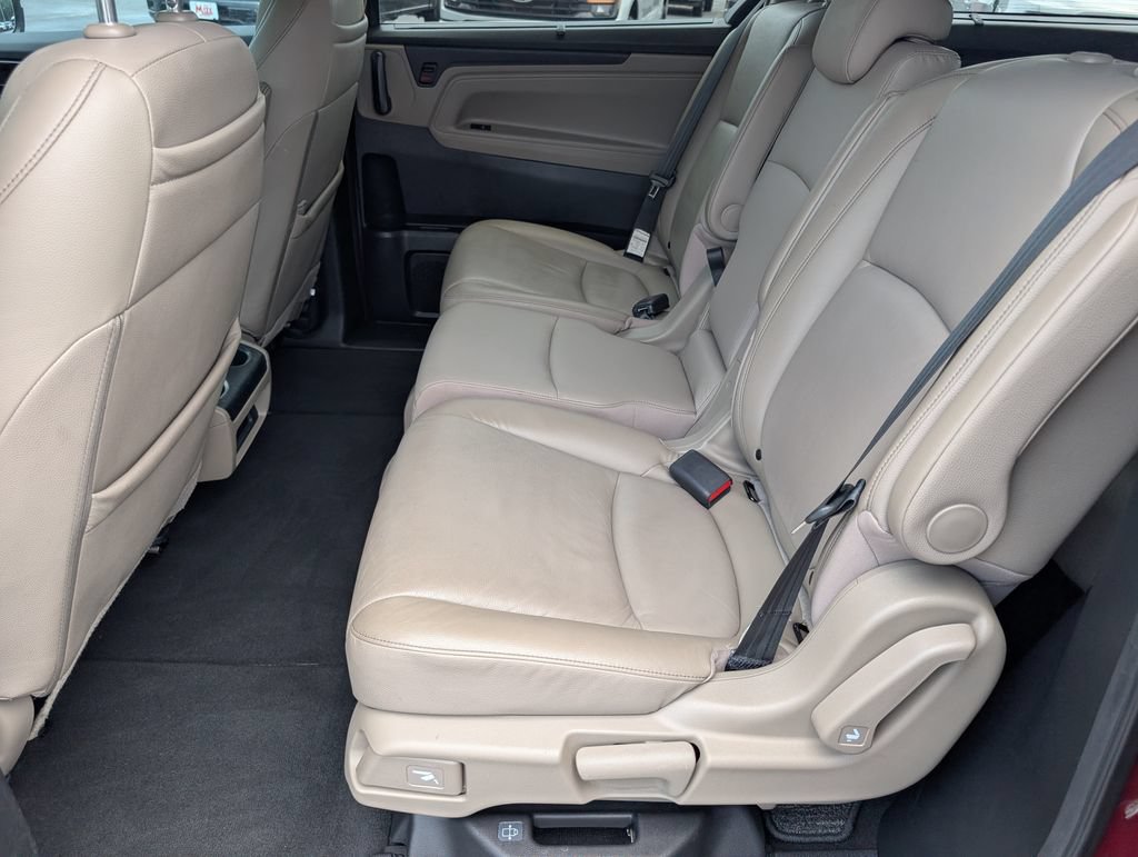 Used 2024 Honda Odyssey Touring image 12