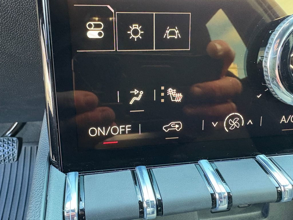 New 2026 GMC Terrain Elevation w/ LPO, Floor Liner Package image 20