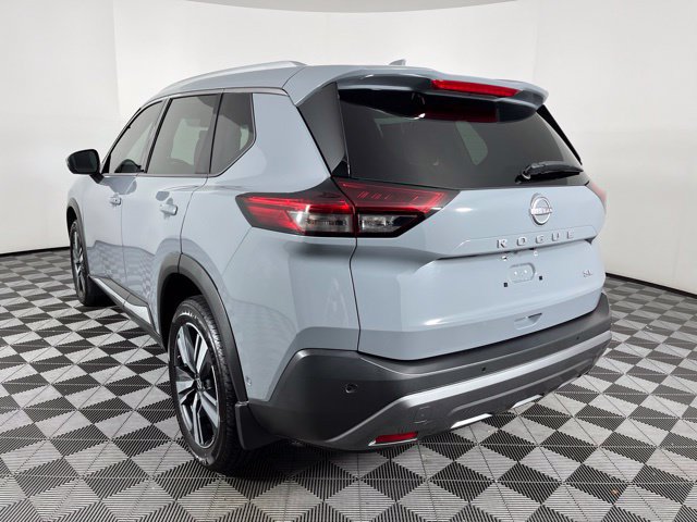 Used 2023 Nissan Rogue SL w/ SL Premium Package FWD image 8