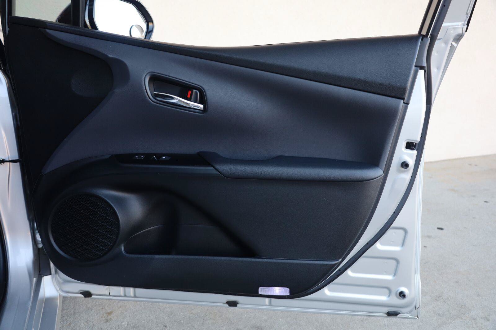 Used 2017 Toyota Prius Two FWD image 22
