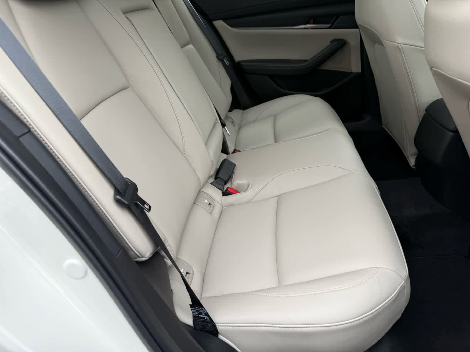 New 2026 MAZDA MAZDA3 2.5 S Sedan w/ Preferred Pkg image 7