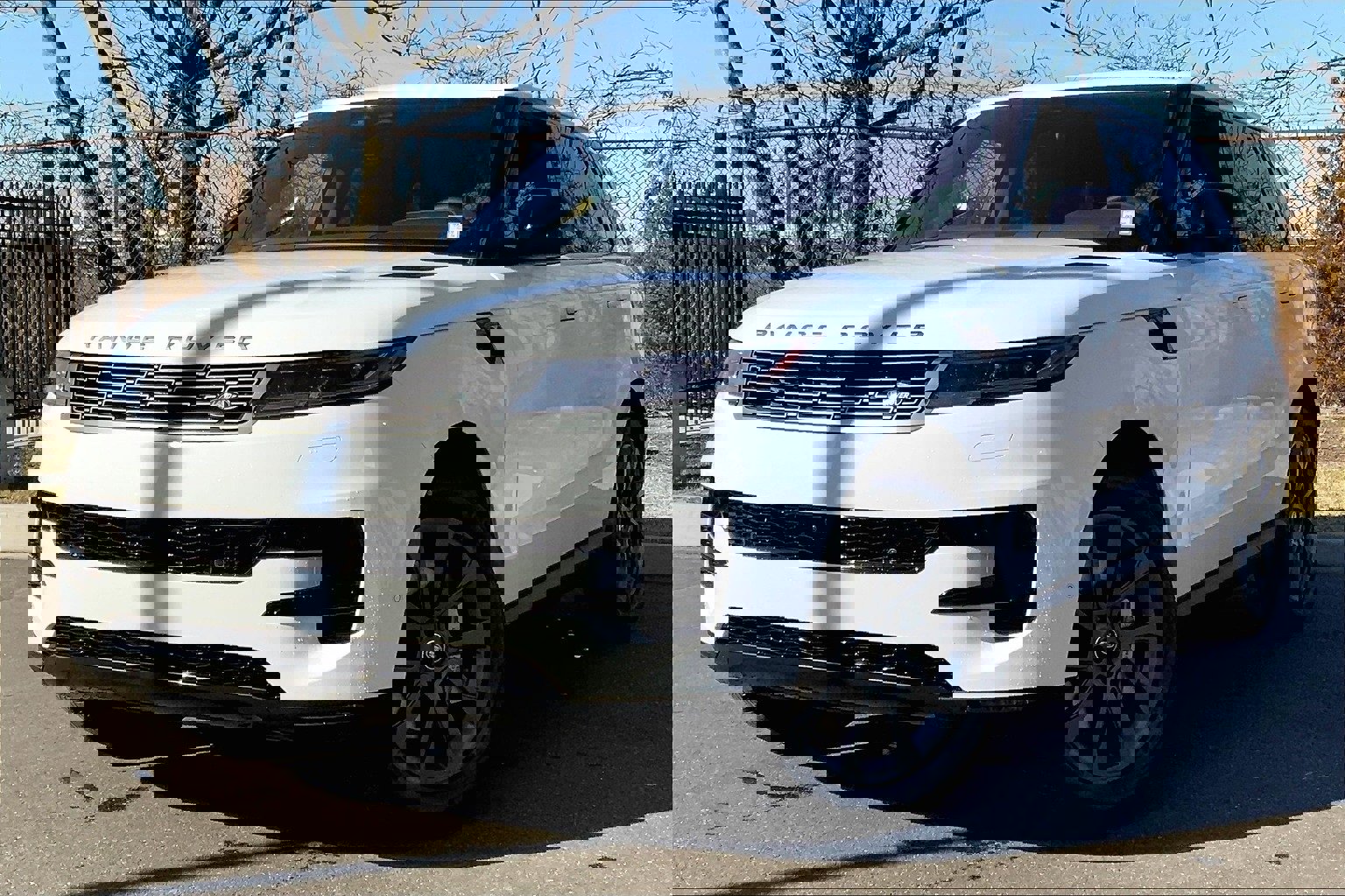 New 2025 Land Rover Range Rover Sport image 1