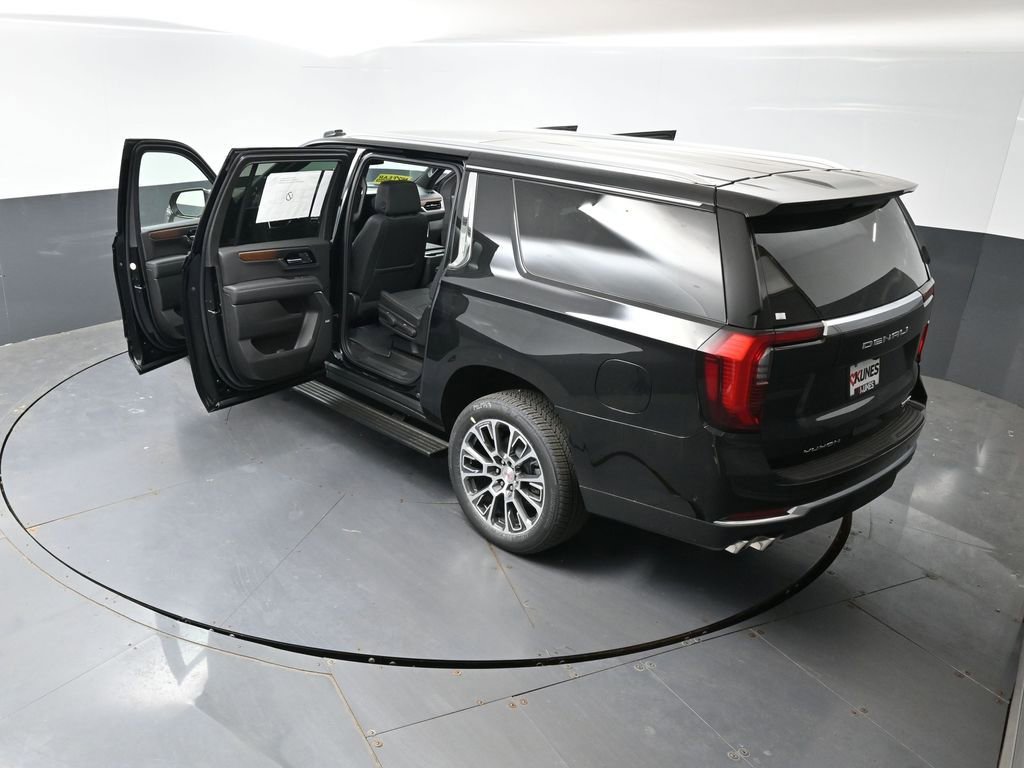 New 2026 GMC Yukon XL Denali w/ Sun & Power Step Package AWD/4WD image 59