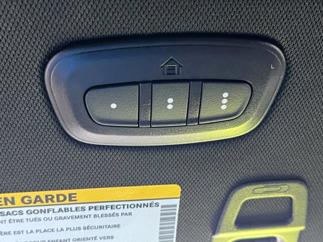 Used 2024 Jeep Grand Cherokee Limited AWD/4WD image 43