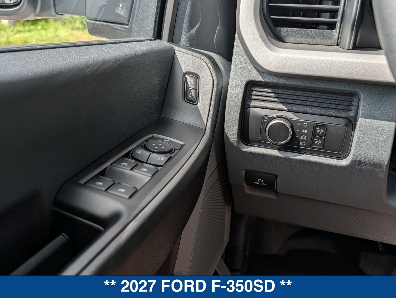 New 2027 Ford F350 XL RWD image 22