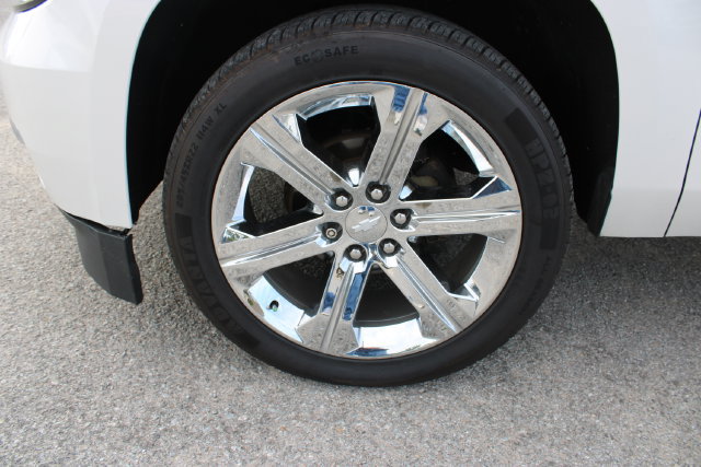 Used 2020 Chevrolet Tahoe Premier AWD/4WD image 12