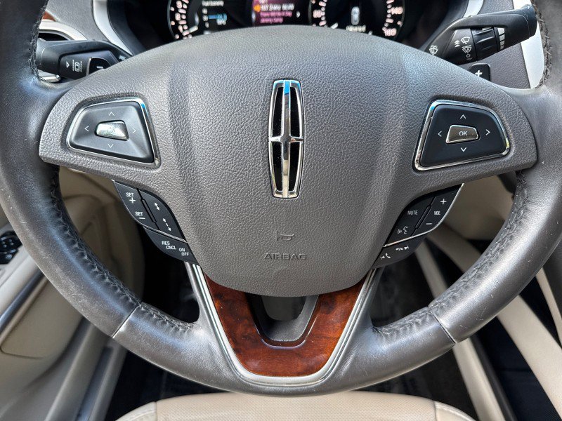 Used 2016 Lincoln MKZ Reserve w/ Equipment Group 300A Reserve AWD/4WD image 21