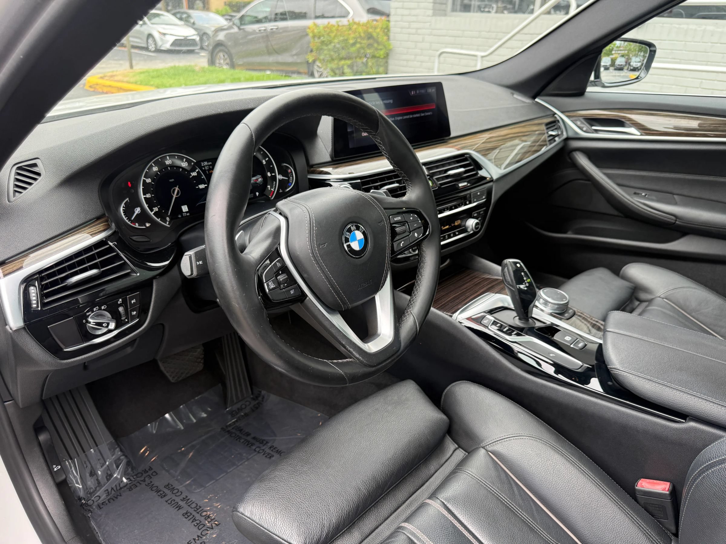 Used 2019 BMW 530i w/ Convenience Package RWD image 19