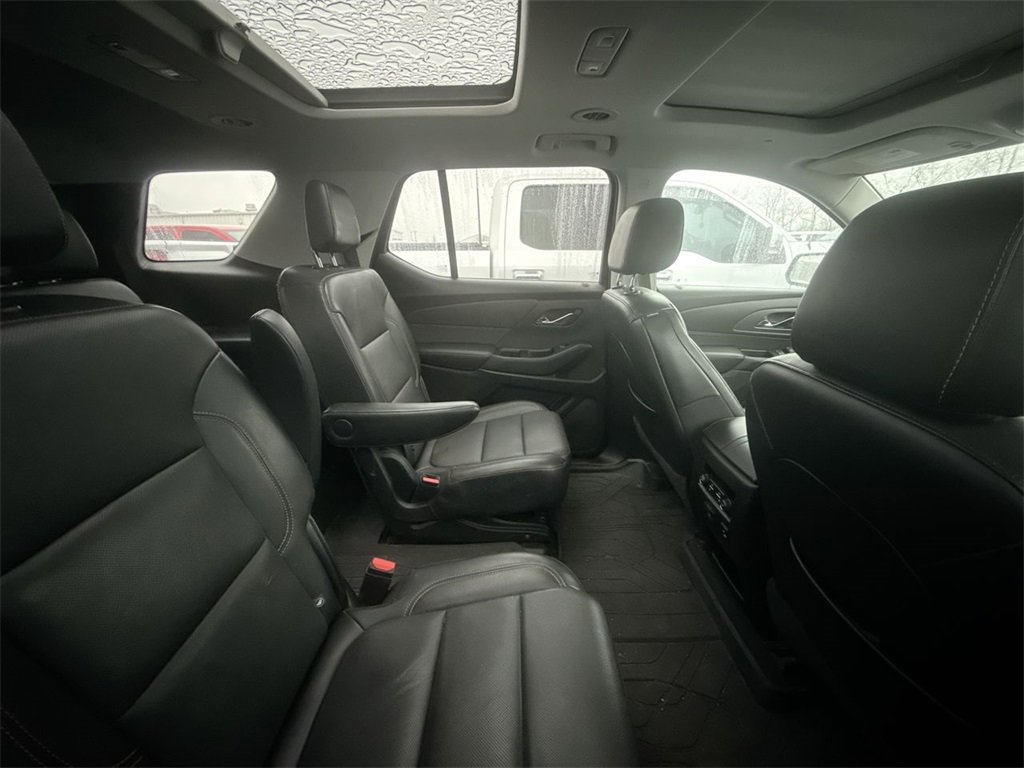Used 2018 Chevrolet Traverse Premier w/ Redline Edition image 11