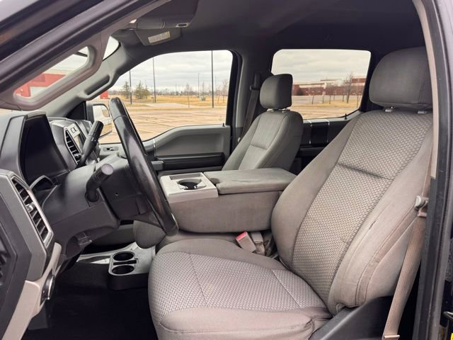 Used 2016 Ford F150 XLT w/ Equipment Group 302A Luxury image 6