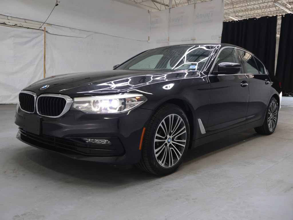 Used 2018 BMW 540i RWD image 3