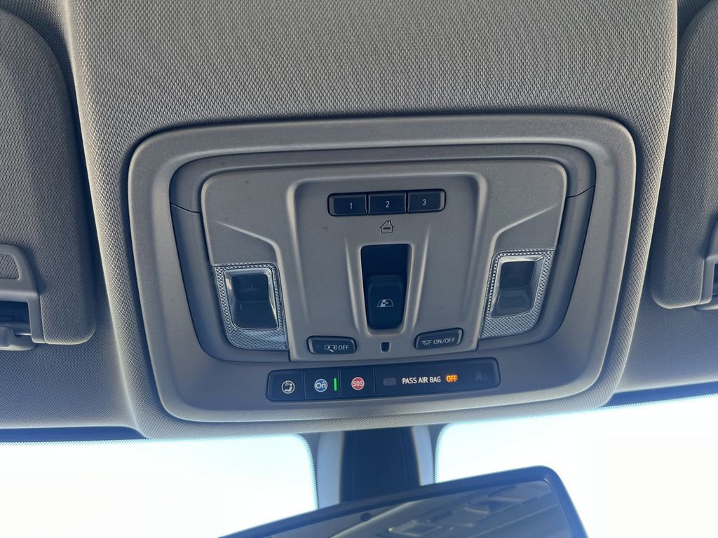 Certified 2019 Chevrolet Silverado 1500 LTZ w/ LTZ Convenience Package AWD/4WD image 26