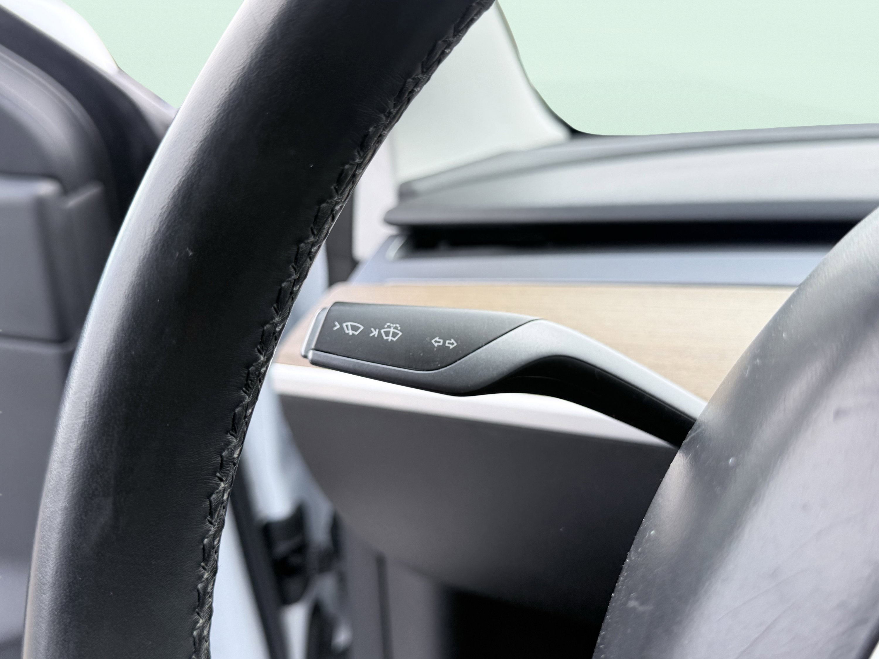 Used 2018 Tesla Model 3 Mid Range image 65